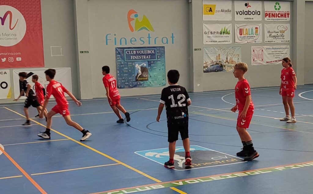 Primer acuerdo de colaboración con el Club Balonmano Finestrat